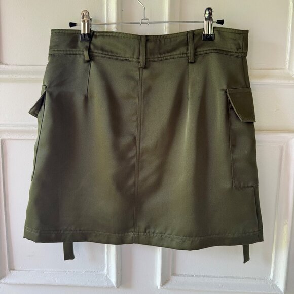 Olive Green Mini Skirt Size XS Cargo Style Pockets Indie Style by Aqua - Picture 11 of 11